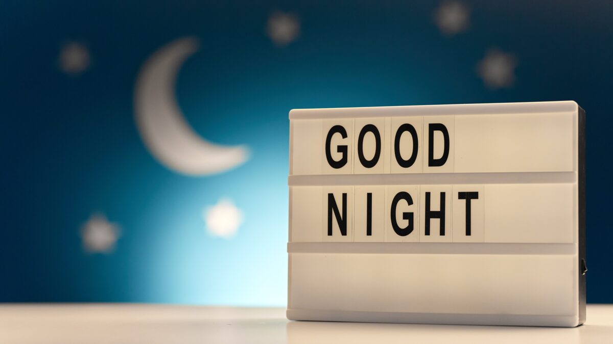 Schlaf schön: 70 außergewöhnliche Gute Nacht Sprüche