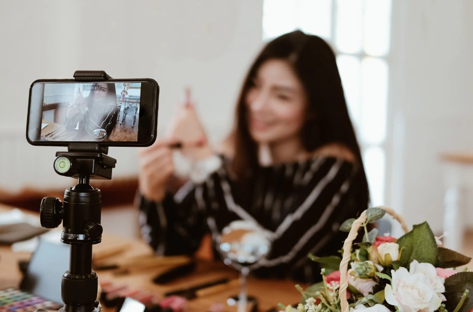 Wie Influencer mit Floristik-Marken kooperieren