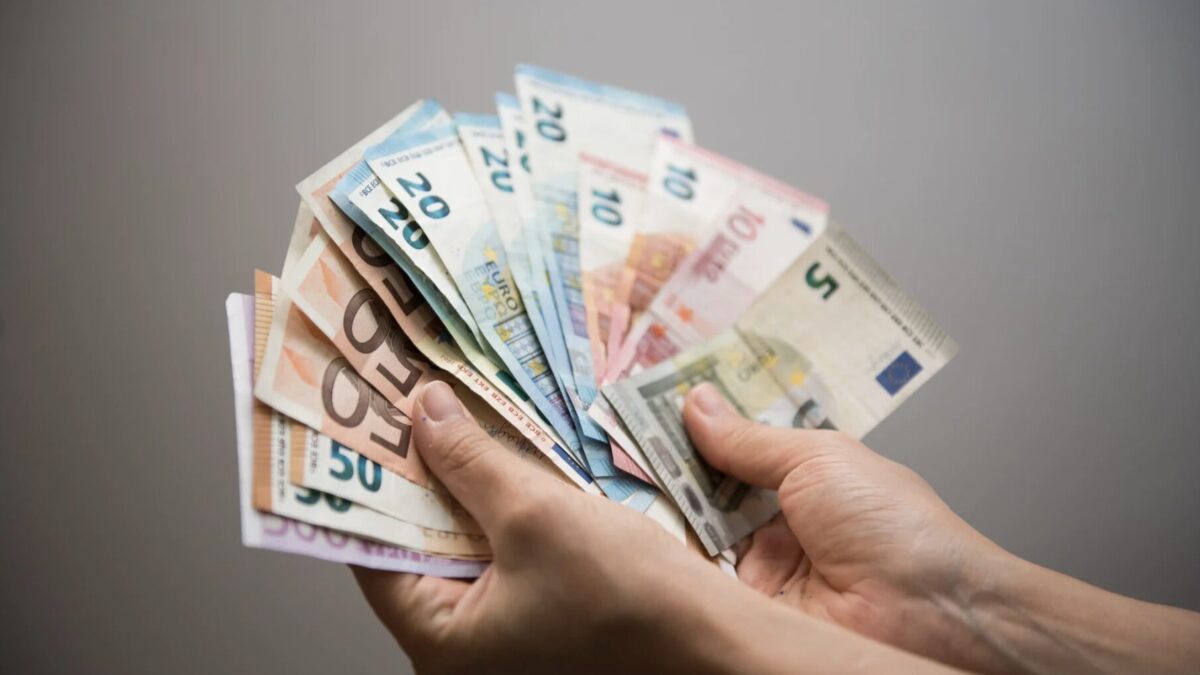 Wie viel Geld hat Icrimax